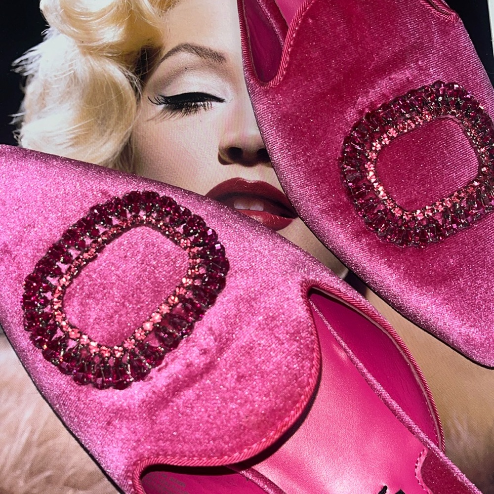 🫦🎀• 🖤 DELTAN x Gimme Glitz… cuz I’m Glam… Vibes